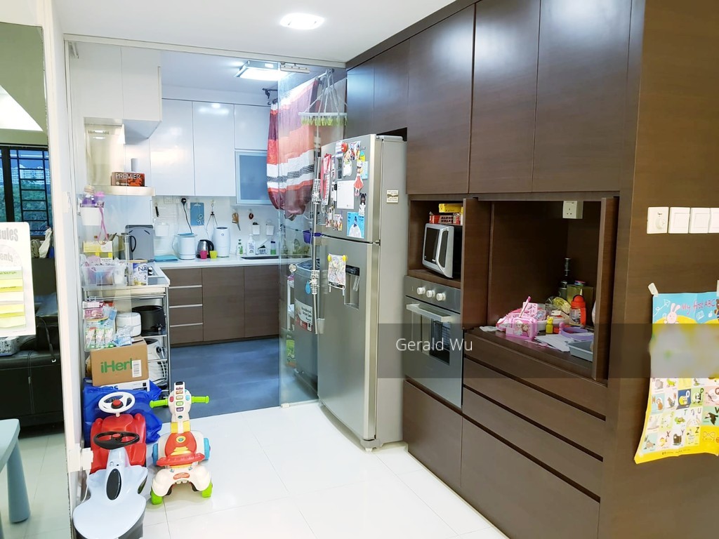 Blk 184 Stirling Road (Queenstown), HDB 5 Rooms #185285132
